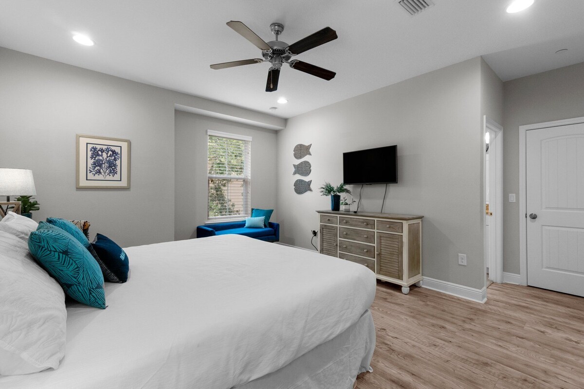 Photo 13 of Crystal Beach Dream with Pool, Dog Park, and Beach Access