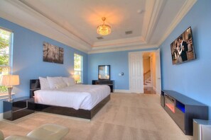 6 Schlafzimmer, Bügeleisen/Bügelbrett, Reisekinderbett, kostenloses WLAN