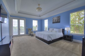 6 bedrooms, iron/ironing board, travel crib, free WiFi