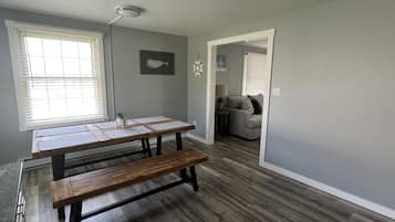 3 bedrooms, WiFi