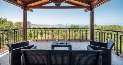 Lovely 3 bedroom cottage with garden & sea view, 10 min drive from Chania center