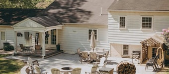 Sleeps up to 18 people, perfect for a family getaway