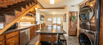 The Carriage House at Parker's Place