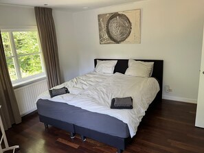 4 Schlafzimmer, kostenloses WLAN, Bettwäsche