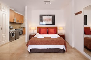 In-room safe, iron/ironing board, free WiFi, bed sheets
