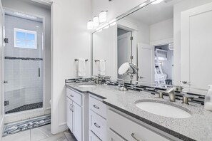 Casa (4 Bedrooms) | Parte interna