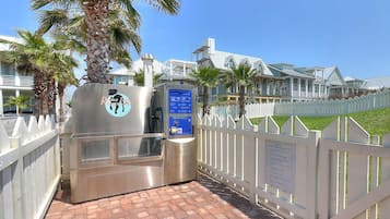 Căn hộ (2 Bedrooms) | Mặt tiền nơi lưu trú