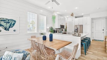 Căn hộ (2 Bedrooms) | Ngoại thất