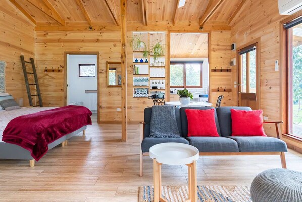 1 bedroom, iron/ironing board, travel crib, free WiFi