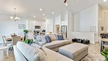 Smart TV, fireplace, offices
