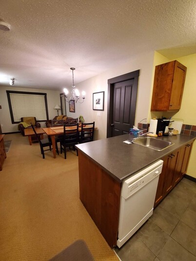 Upper village  unit with access to the pools! 