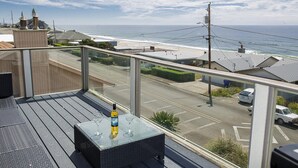 Hus, flere senger (Pacific Palace) | Balkong