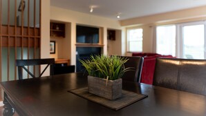 Casa de ciudad, varias camas (Lakeside Haven) | Restaurantes