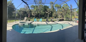 Piscine extérieure, piscine chauffée