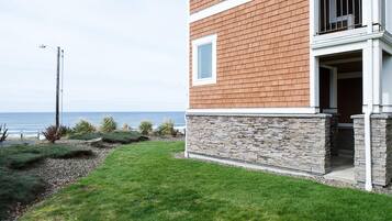 Condo, Multiple Beds (Michael's Beach Place @ Shoreline Rid) | Exterior