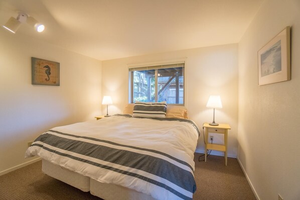 Talo, useita sänkyjä (Manzanita Vacation Rental (MCA 1151)) | 3 makuuhuonetta, internet