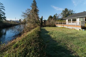 House, Multiple Beds (Necanicum West) | Property grounds
