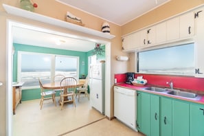 House, Multiple Beds (On The Beach) | Private kitchen - On The Beach (Newport)