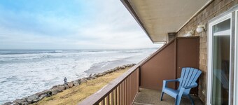 Pacific Sands Resort # 18