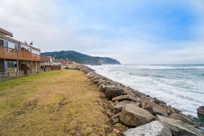 Condo, Multiple Beds (Pacific Sands Resort # 18) | Beach | On the beach - Pacific Sands Resort # 18 (Neskowin)
