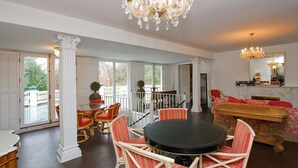 House, Multiple Beds (Pacific Way Villa) | Living room - Pacific Way Villa (Gearhart)