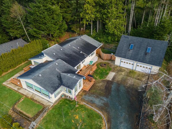 Casa, varias camas (Moss Quadrant) | Alberca