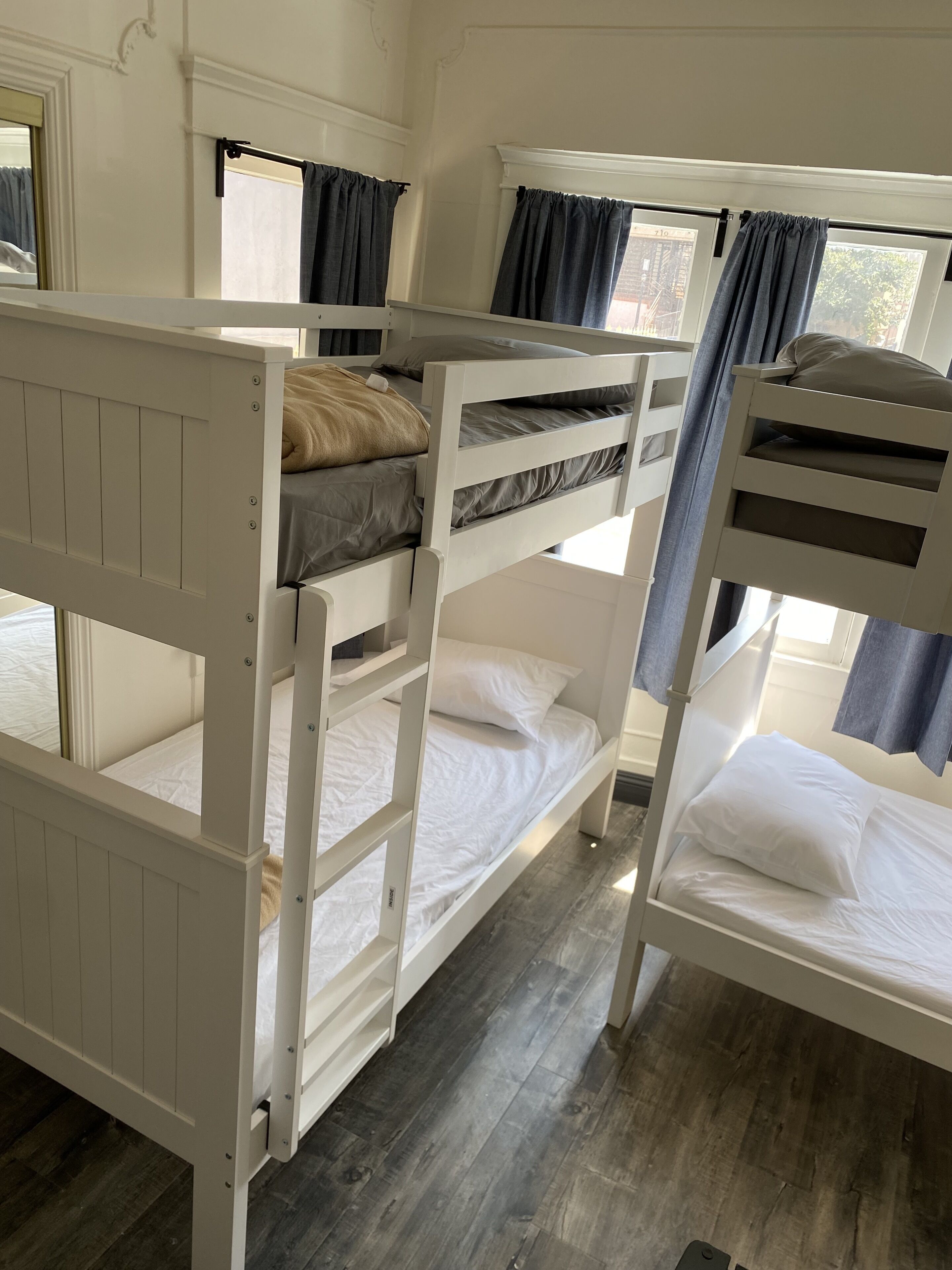 Foto - The Wilshire Metro