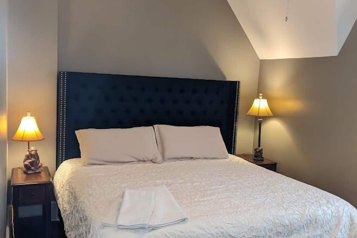 Executive Room | Free WiFi