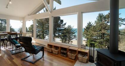 Otter Rock Hideaway