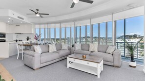 スマートテレビ