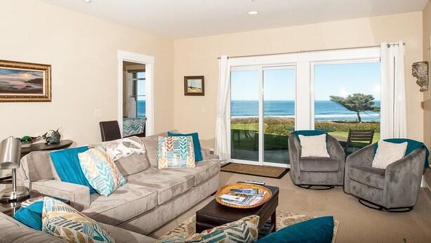 Condo, Multiple Beds (Lighthouse View at Shoreline Ridge) | Living room - Lighthouse View at Shoreline Ridge (Newport)