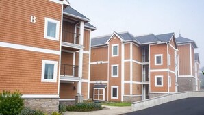 Condo, Multiple Beds (Lighthouse View at Shoreline Ridge) | Exterior - Lighthouse View at Shoreline Ridge (Newport)