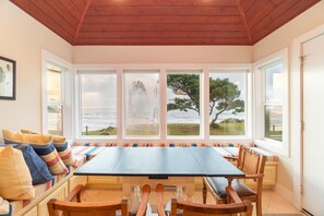 House, Multiple Beds (Ocean's Edge) | Private kitchen - Ocean's Edge (Lincoln City)