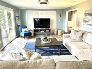 Smart TV - Waterfront Bethany Beach Cottage, Walk to Beach, Fish, Kayak - Dewey Rehoboth (Bethany Beach)