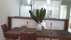 Dining - Stunning Ocean view Darwin (Stuart Park)