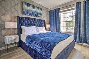 3 chambres, fer et planche à repasser, Wi-Fi, draps fournis