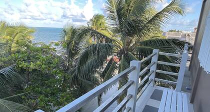 Caye Caulker Beach Hotel