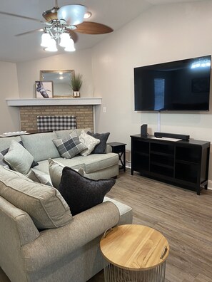 TV connectée, cheminée