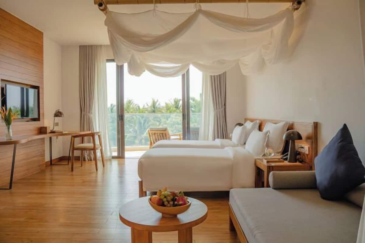 1 slaapkamer, een minibar, een kluis op de kamer, een bureau
