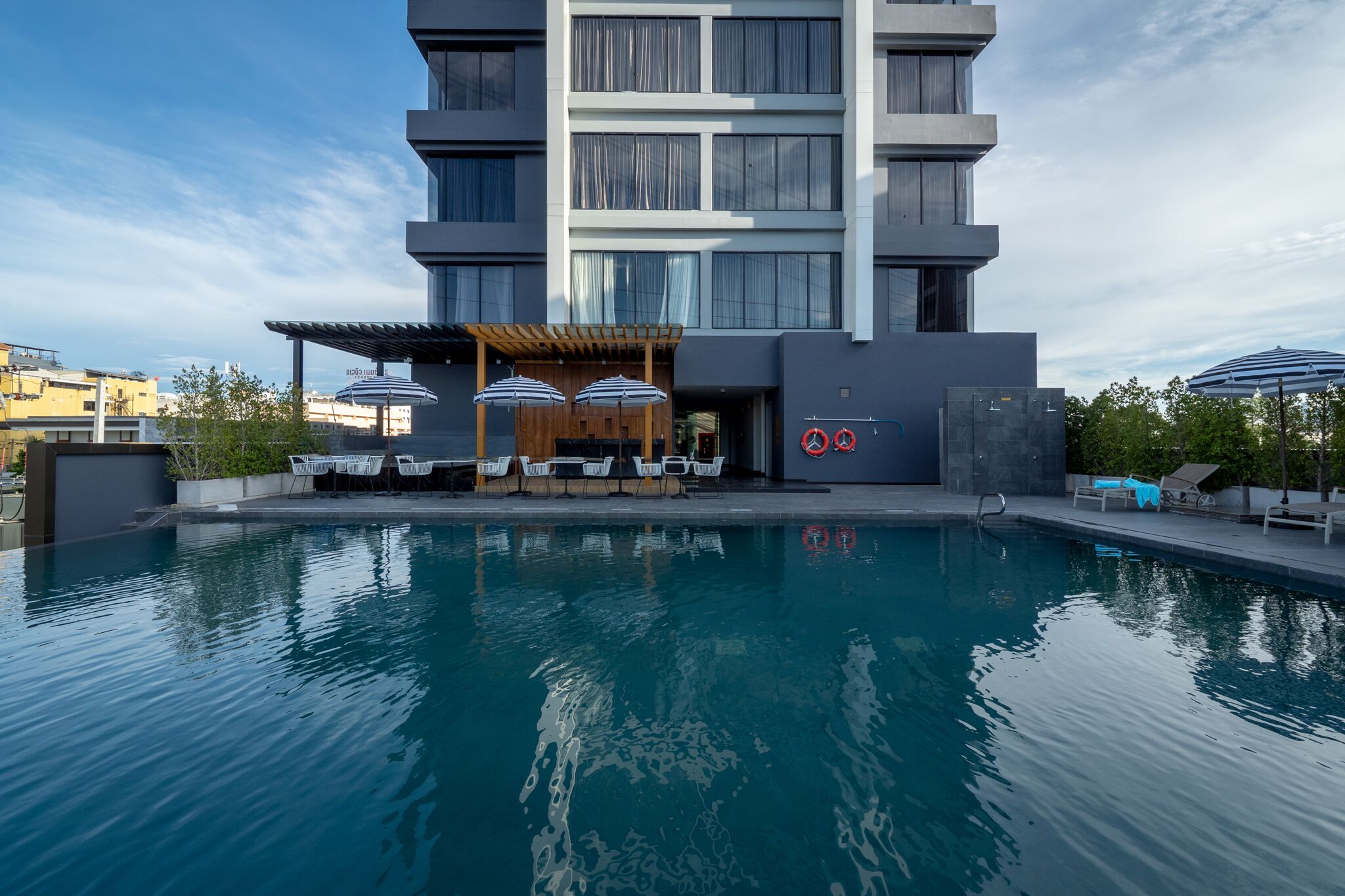 Alberca al aire libre 