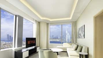 Deluxe Apartment | Living area