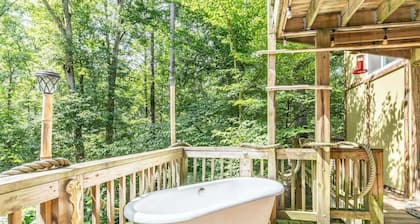 10% Off 3+ Nights! Escape to Edward – The Hut