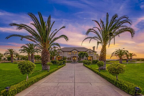 Vista Del Lago: Lake, Pool, Spa and more!