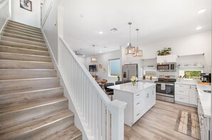 Fridge, microwave, oven, stovetop - New Luxury Modern Home in Prime Location 2BDR-3BTH (St. Augustine)