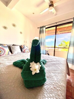 2 slaapkamers, een strijkplank/strijkijzer, gratis wifi, beddengoed