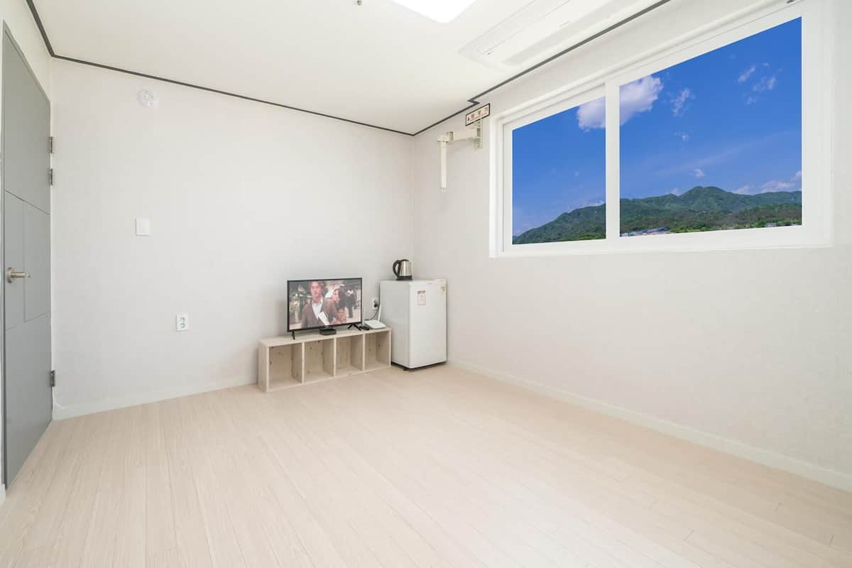 1 bedroom, WiFi (free)
