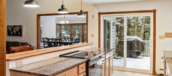 Pet-Friendly! Hot Tub - Marsh Family Road Retreat