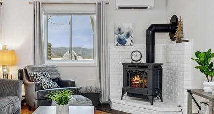 Golf, Lake Pinneo & The Club - Windsor Village 4C