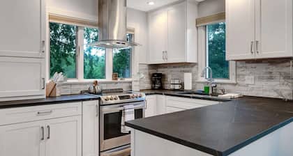 Highland 6th Hole & RiverView | Fairway Village 5A