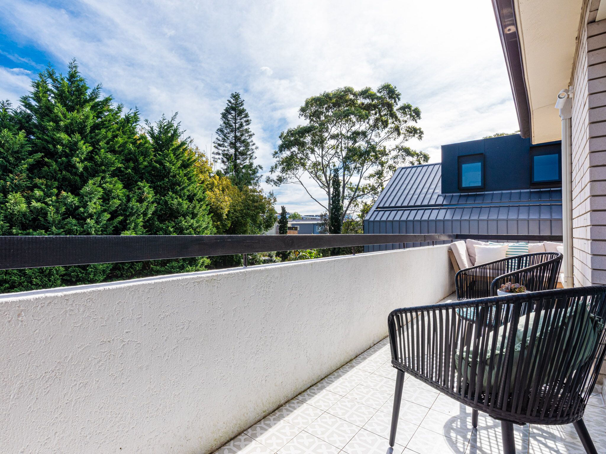 Top Floor Apartment Close to Bondi Beach — image 18
